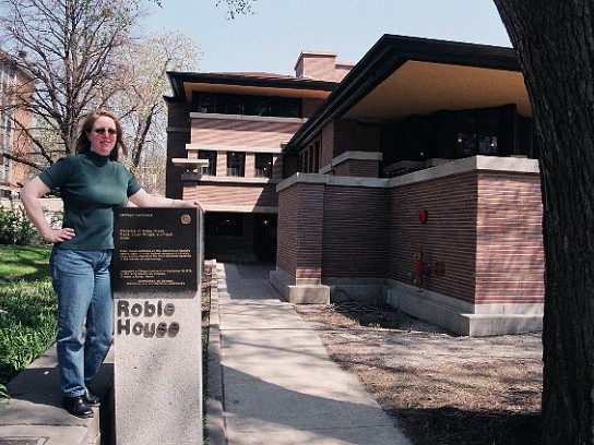 Chicago Of matters pertaining to Frank Lloyd Wright and an architectural tour of the Windy City